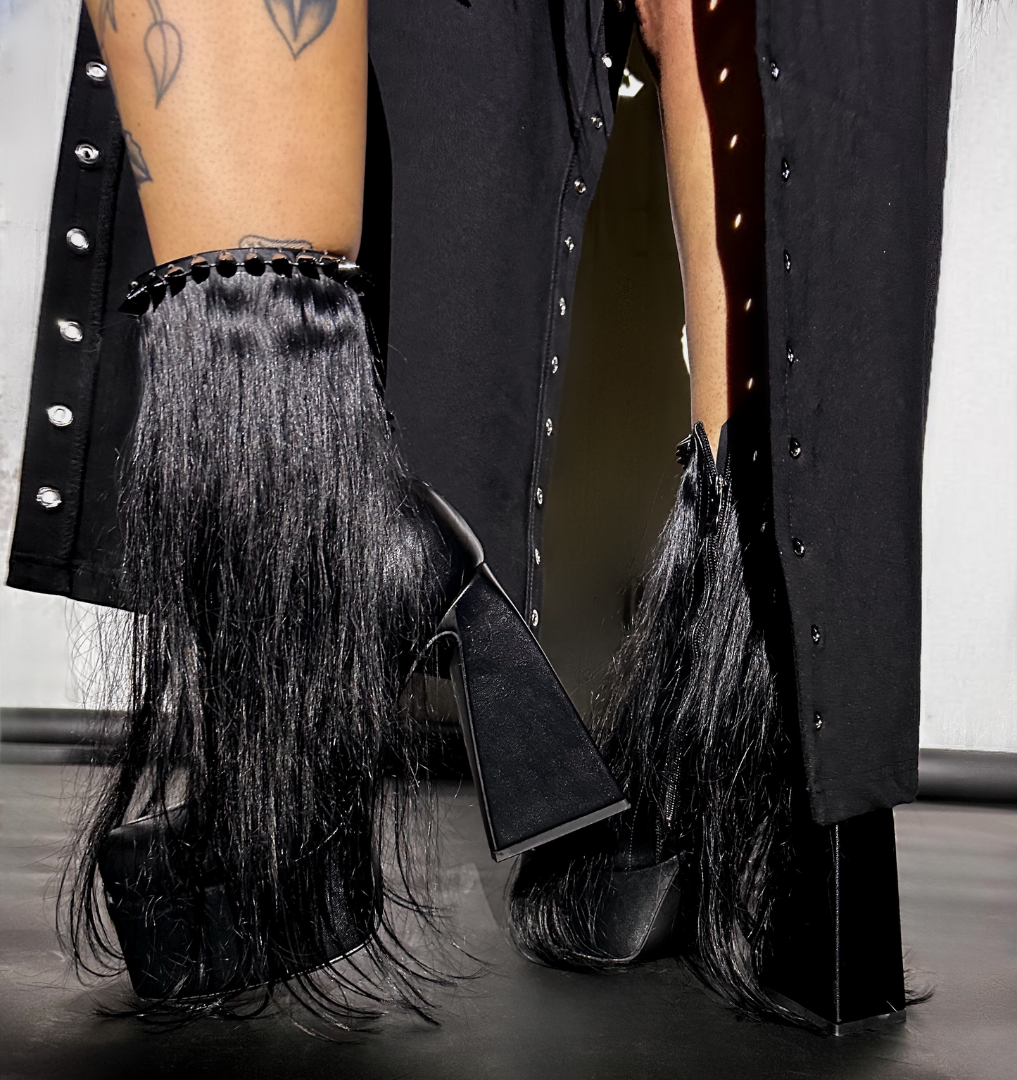PONIES Platform Boots - Black