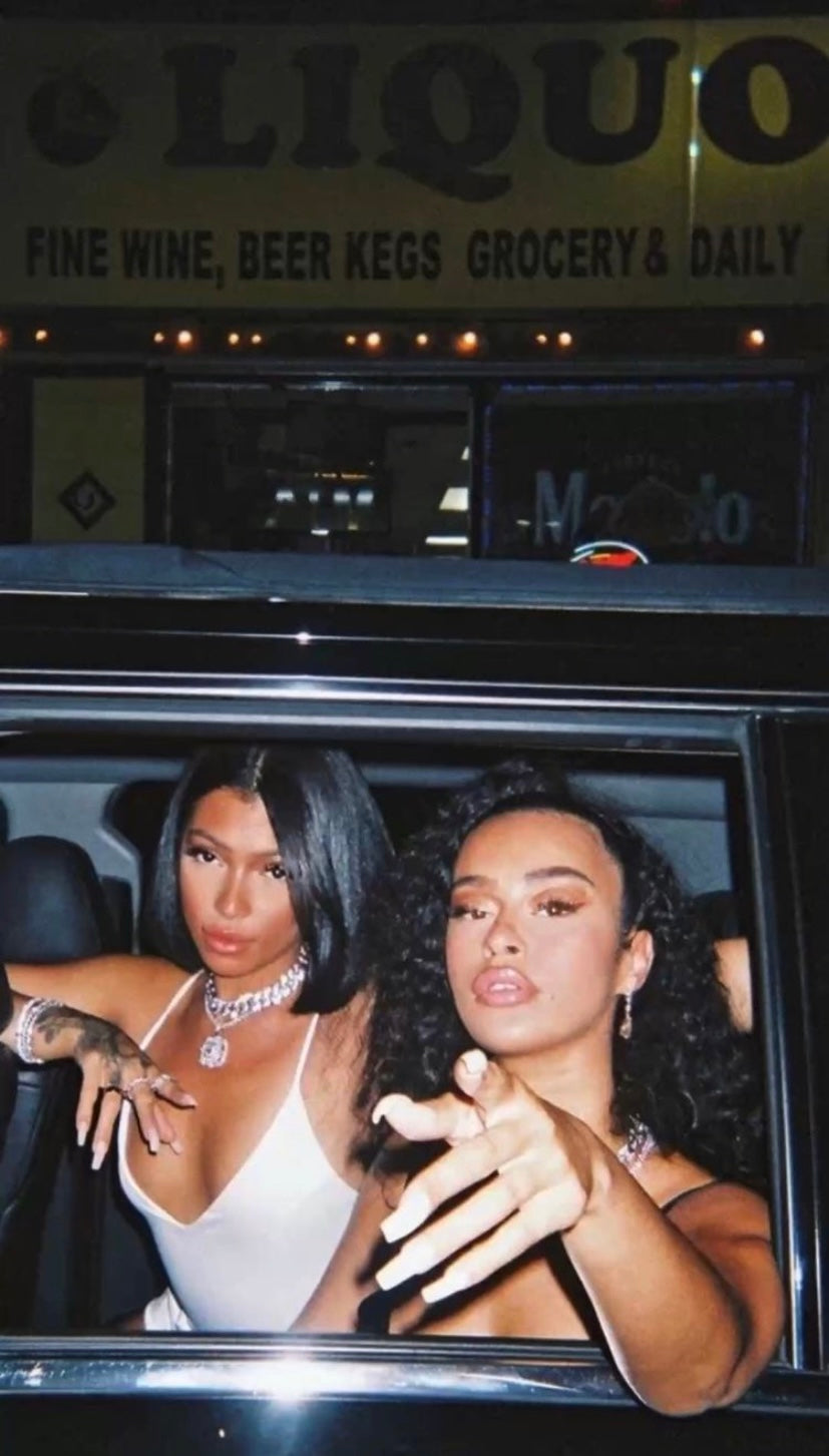 MIAMI NIGHTS Photoshoot Party